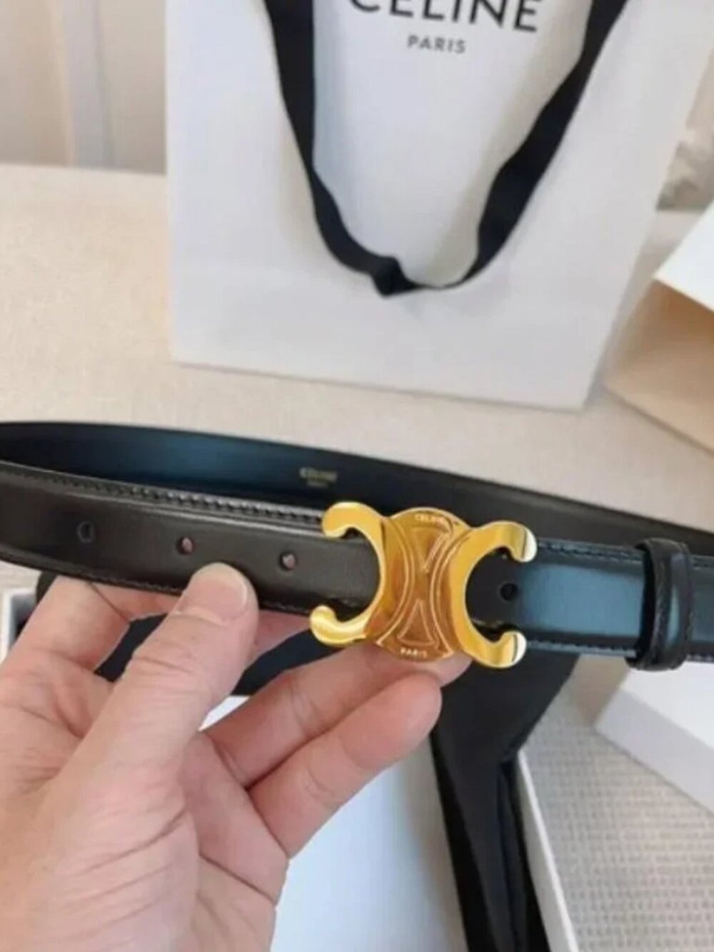 CELINE Triomphe Belt Size 95 - With Original Box - Picture 3 of 5